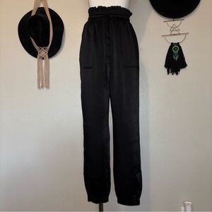 Gibson Latimer Black Satin Joggers - like new